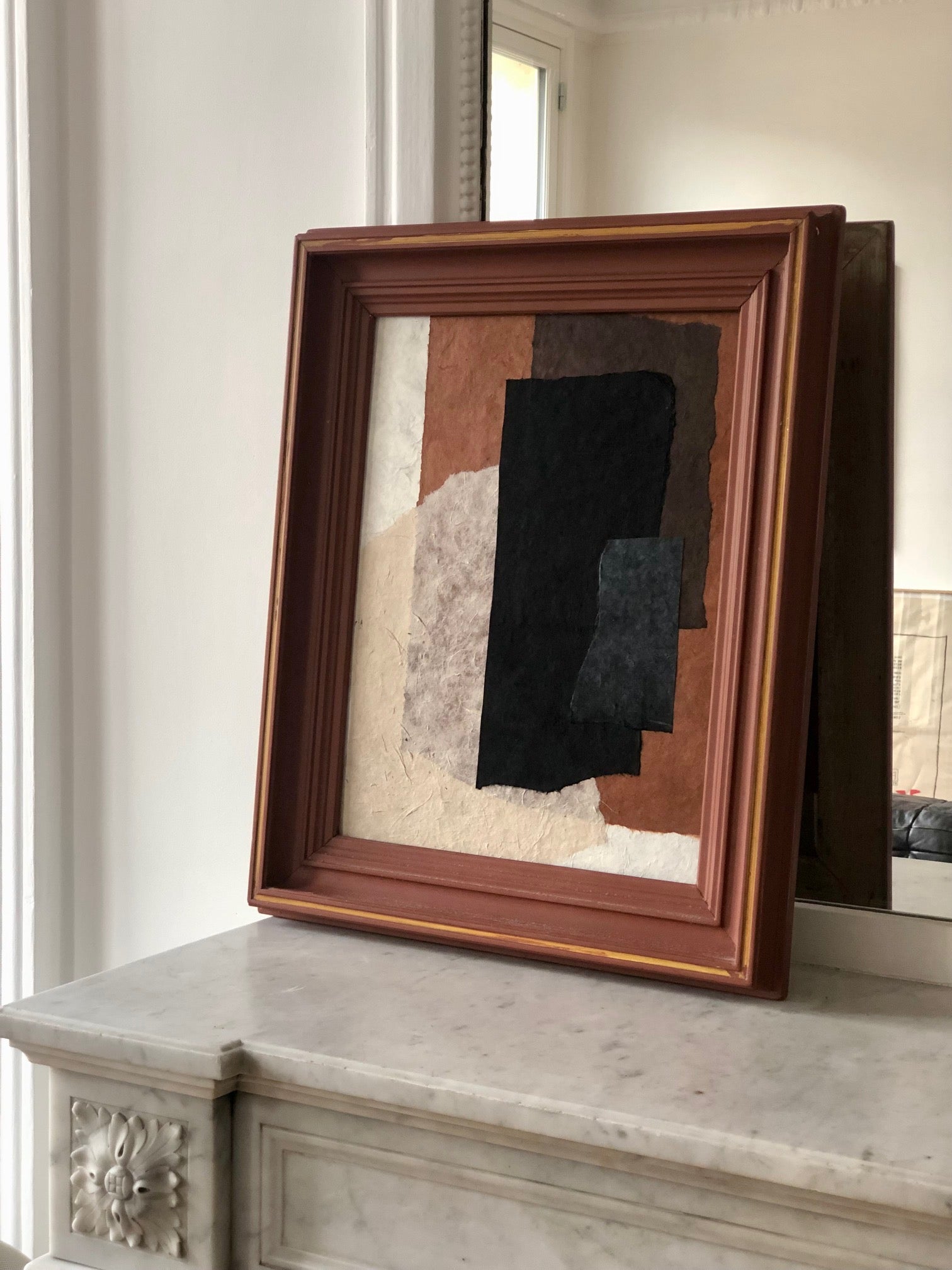 COLLECTION HB. Composition abstraite de papiers 52x42cm